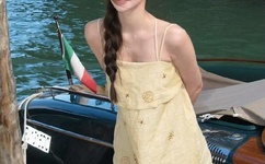 日本又黄又裸一级大黄裸片